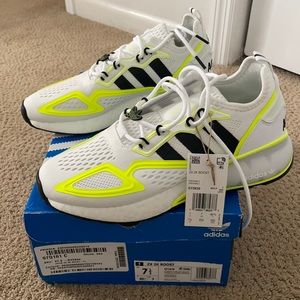 Men’s ZX 2K Adidas Boost 7.5 or Women’s 9.5